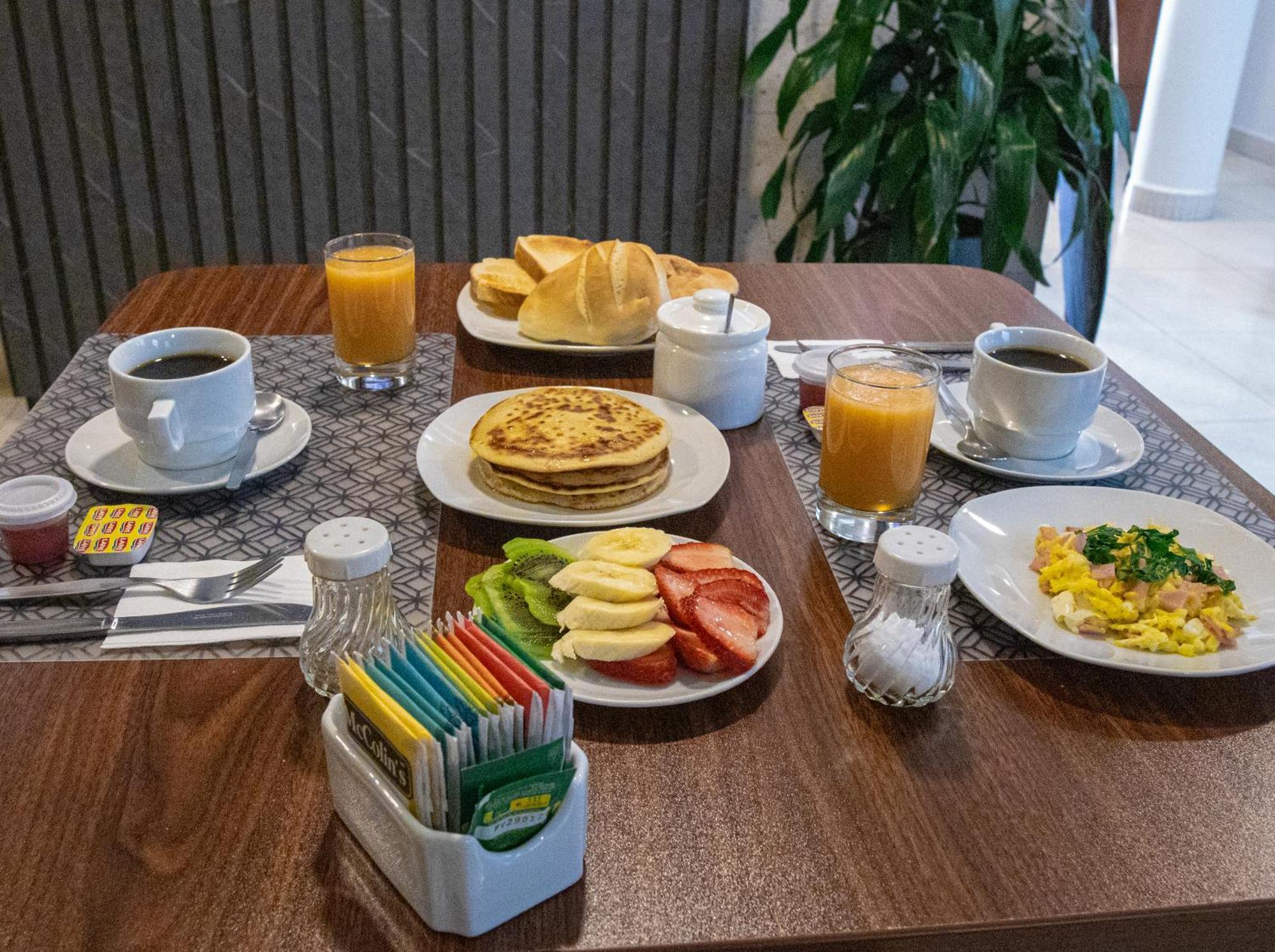 Bella Aqp Hotell Arequipa Eksteriør bilde